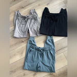 Rachel Zoe joggers bundle of 3. Sz XS